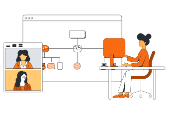 Lucidchart で共同作業中にコンピューターでビデオチャットをしている女性