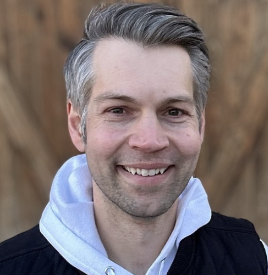 Ian Baenziger headshot