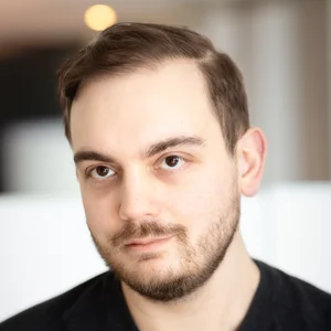 Nathan Hope headshot